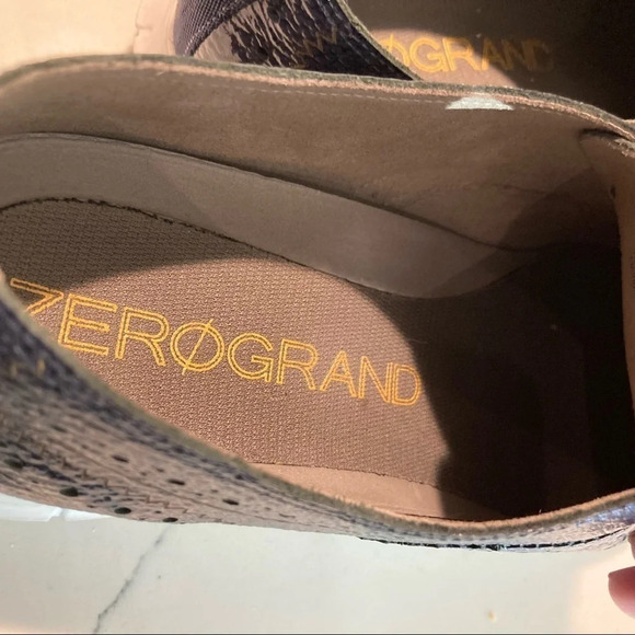 COLE HAAN Sz 10.5 B Zero Grand Blue Patent Leather Lace Up Shoes - Picture 5 of 10